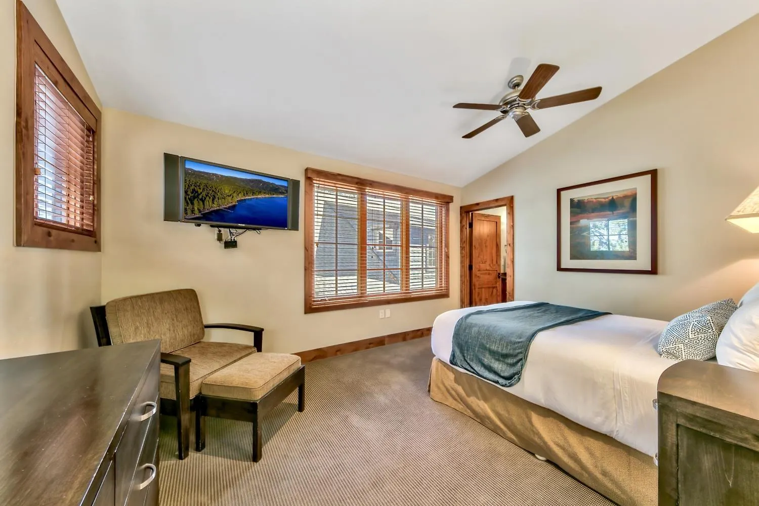 Sierra Shores Four - Lakefront Vistas South Lake Tahoe Appartamento